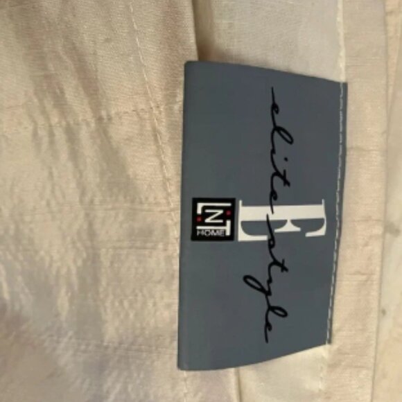 2 Linen & Things Ivory 40W x 82L 100% Raw Silk Rod Pocket Drapery Panels - Picture 6 of 7